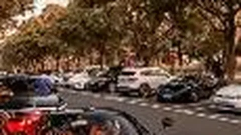 隐秘探访4S店，大衣哥为子女选购40万豪车