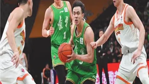 CBA归化政策遇挫，京沪国企或先行应对，民企俱乐部面临严峻挑战